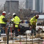 Economía de Estados Unidos decepciona y crea menos empleos de los esperados