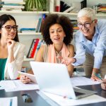 Equidad laboral en Chile: Un análisis del Women in Work 2026