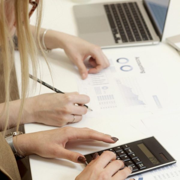 Reducción de jornada laboral: ¿Cómo afectará a las pymes en Chile?